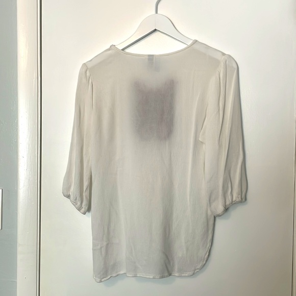 Buttons Boho 3/4 Sleeve Peasant Top - Picture 2 of 10